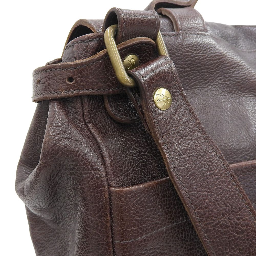 IL BISONTE ビッグロゴ ショルダーバッグ A4 レザー ヤキヌメ 超美品 イルビゾンテ IL BISONTE 現行ロゴ メッセンジャー