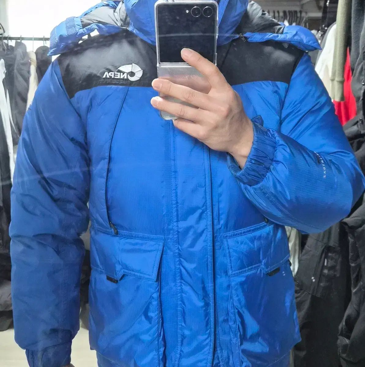 必須アイテム NEPA ネパ ブルー ダウン アウター