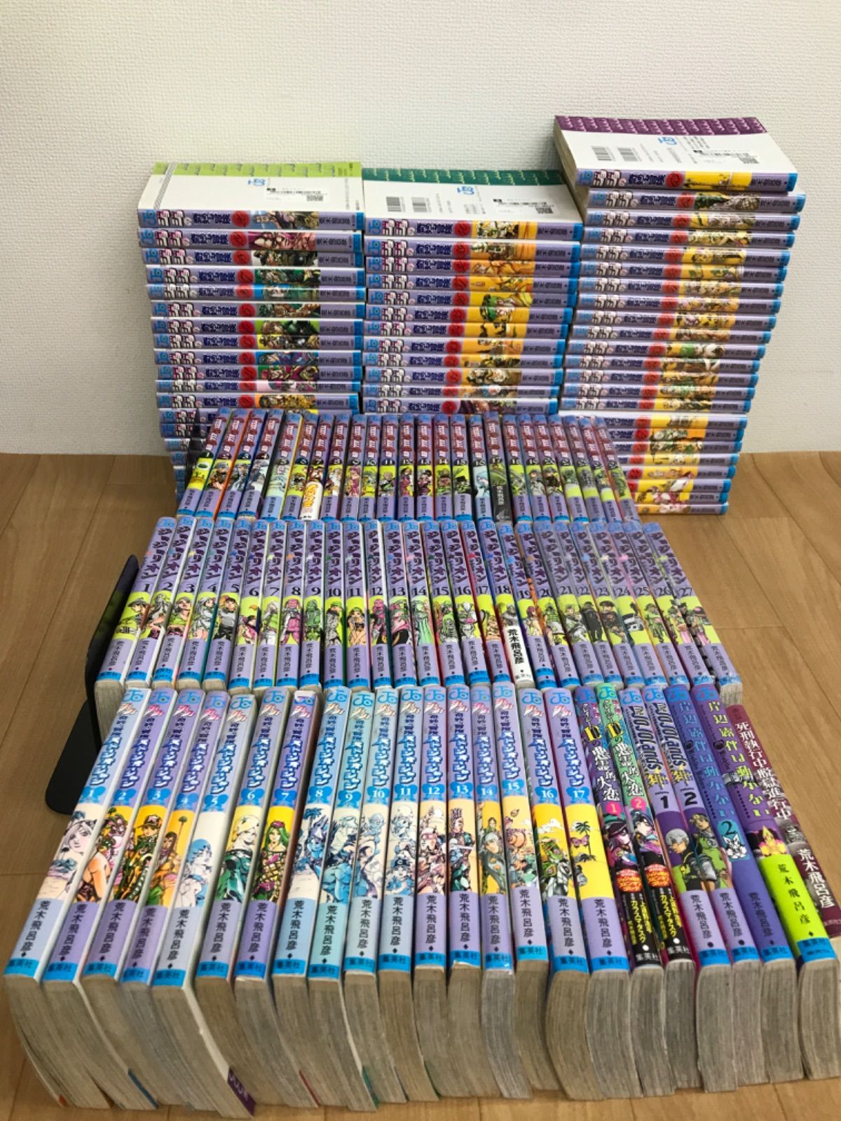 巻あり ジョジョの奇妙な冒険 STEEL BALL RUN ジョジョリオン ストーンオーシャン 岸辺露伴は動かない など 荒木飛呂彦作品 コミック全巻 計138冊セット HZ 10 B 口発送