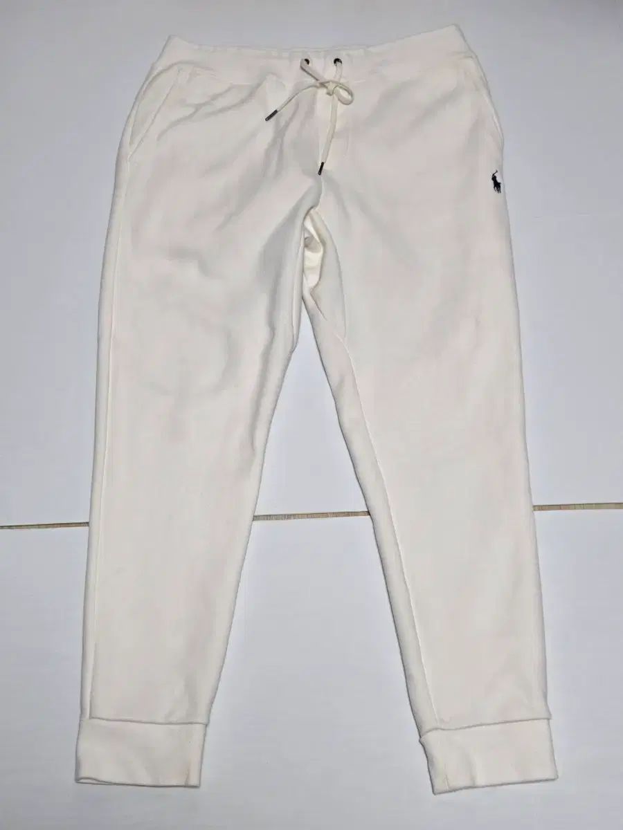 POLO RALPH LAUREN 白 ジョガーパンツ