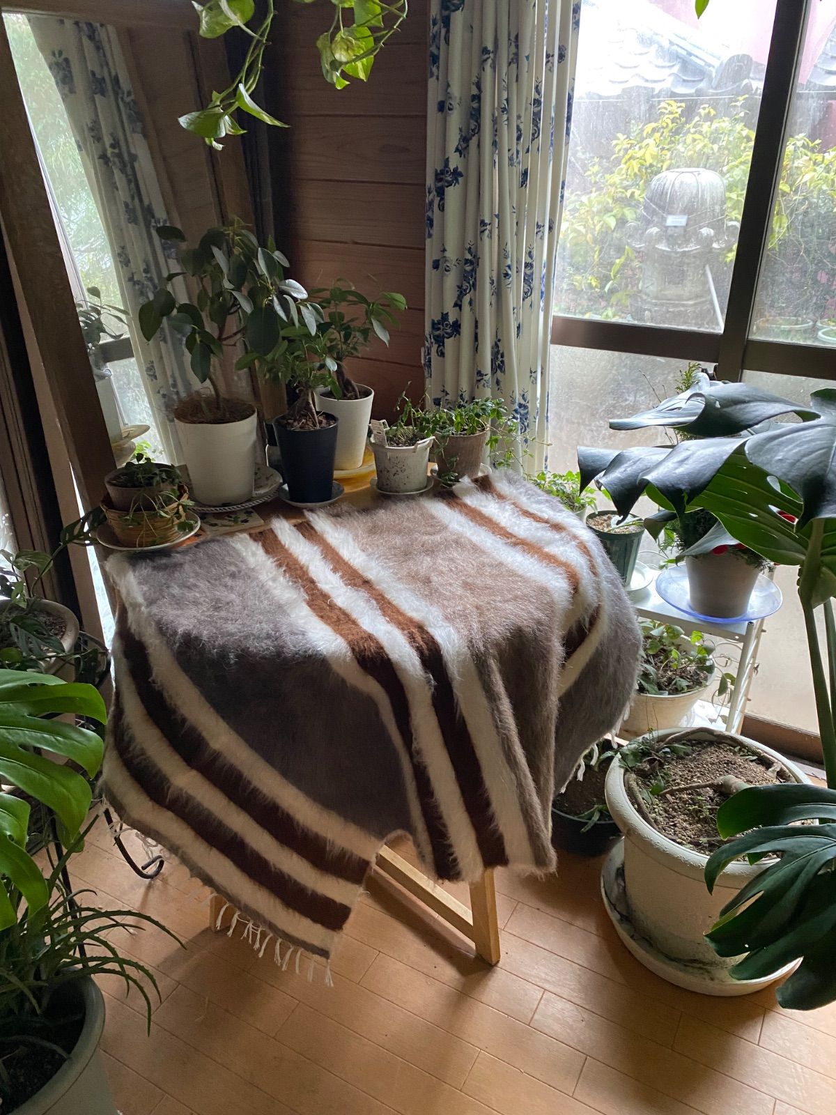 遊牧民の知恵 暖かくふわふわで軽い優れもの