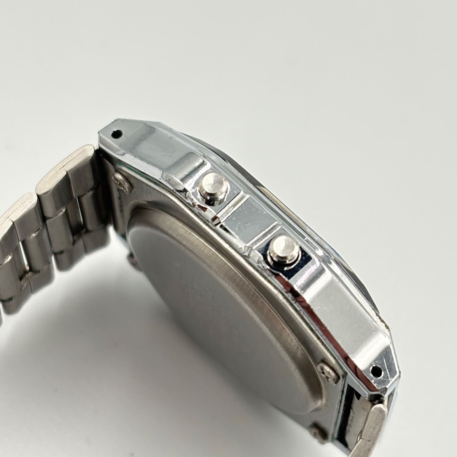 ◼︎カシオ CASIO A163W デジタル 腕時計 シルバー レトロ 液晶