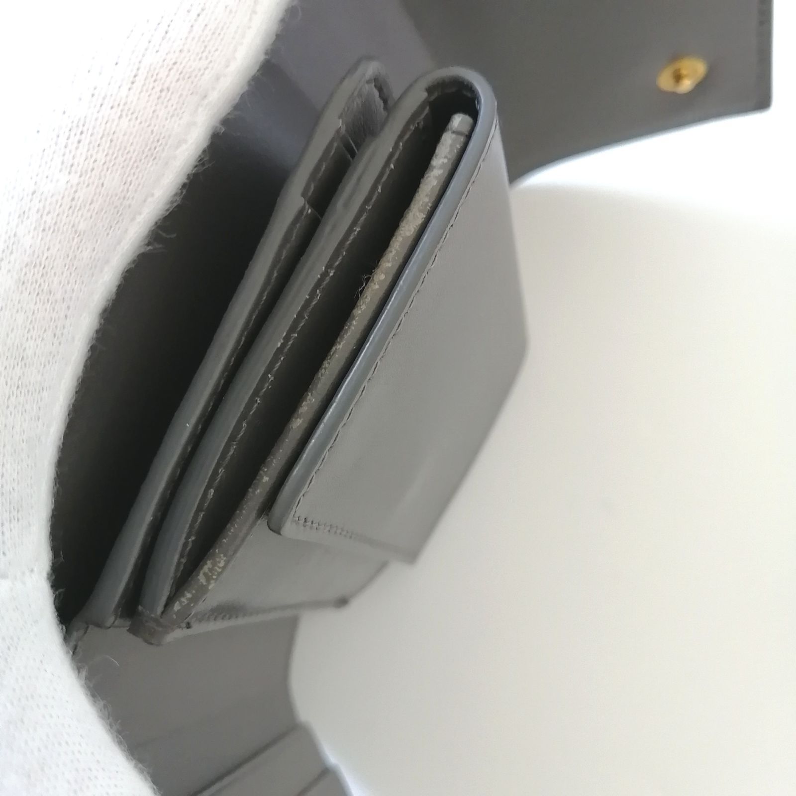 トリフォールドウォレット