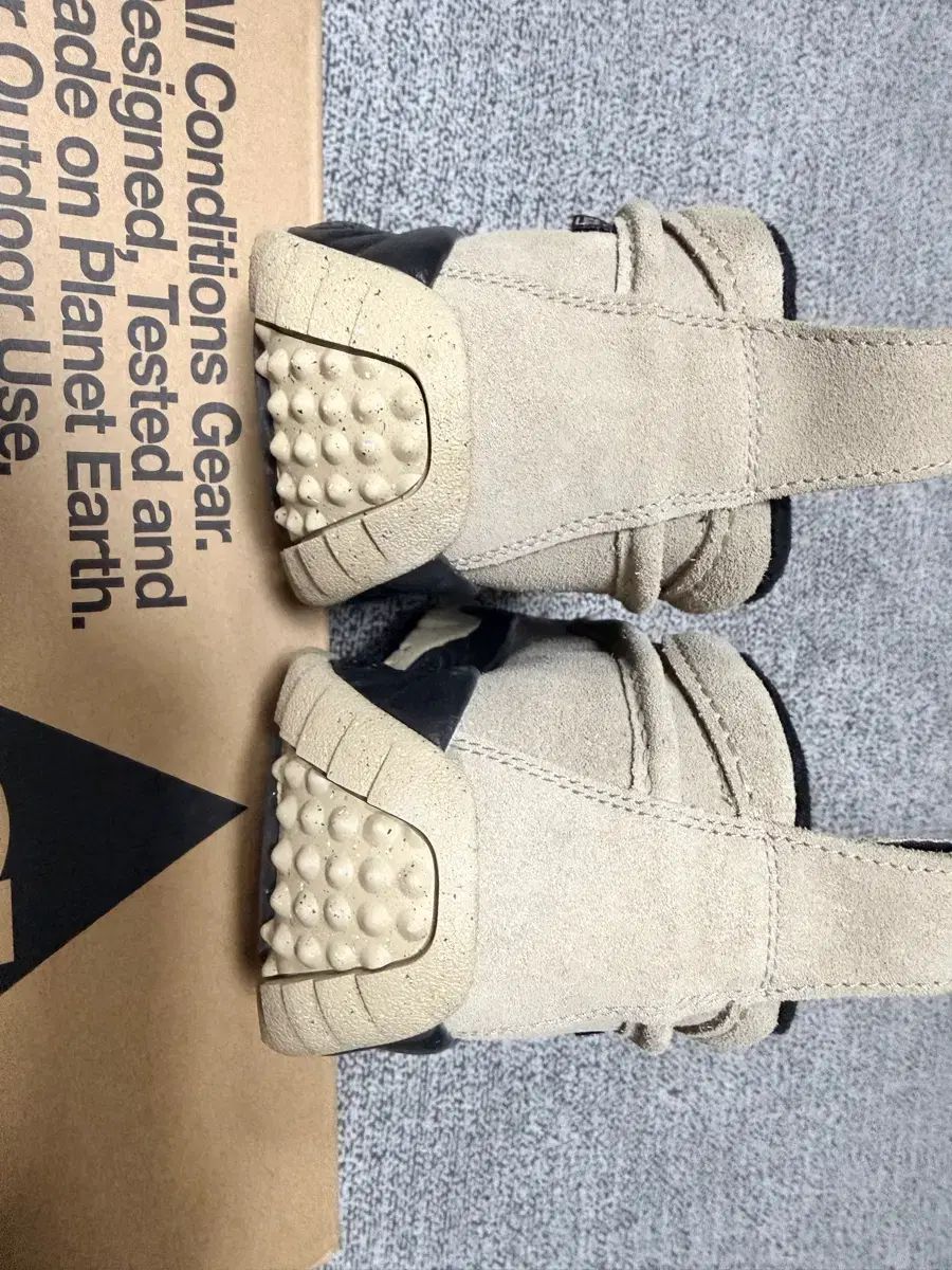  フルセット NIKE ACG イージー カーキ アンド ブラック その他 靴