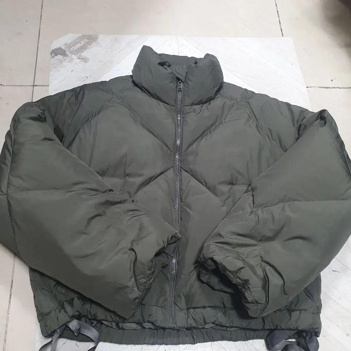 HACIE ショートダウン アウター カーキ色 ダックダウン