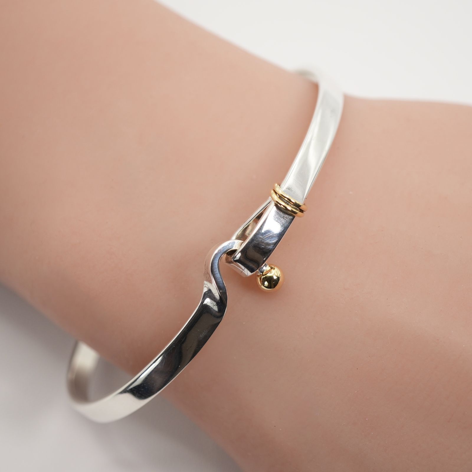 極美品 ティファニー フックアンドアイ コンビ バングル/25-2362