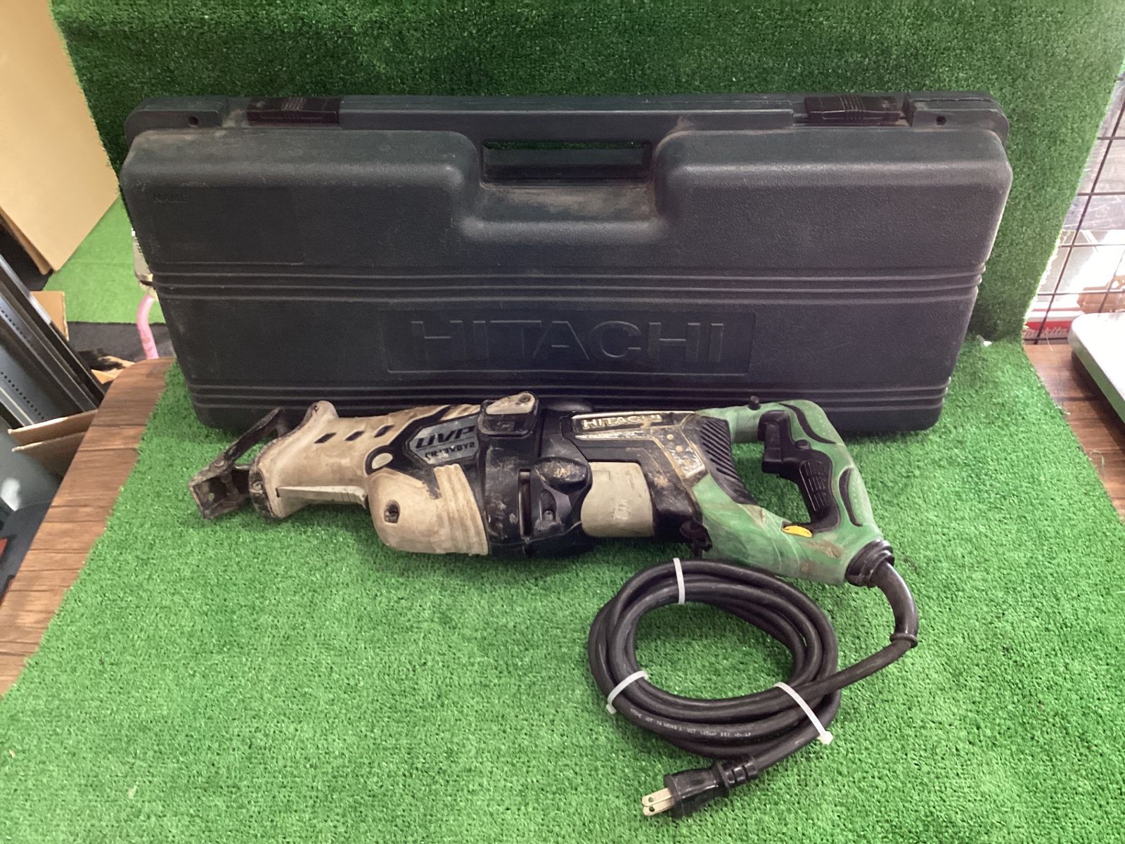 HITACHI 日立工機 CR13VBY2 電子セーバソー コード式 ※現状品・使用感 