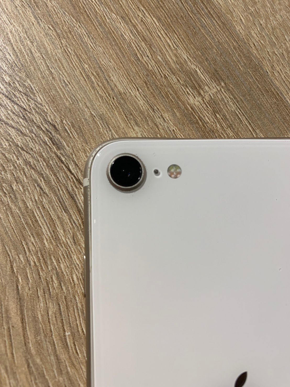 7596 iPhone SE 第三世代 64GB ホワイト ジャンク品 - メルカリ