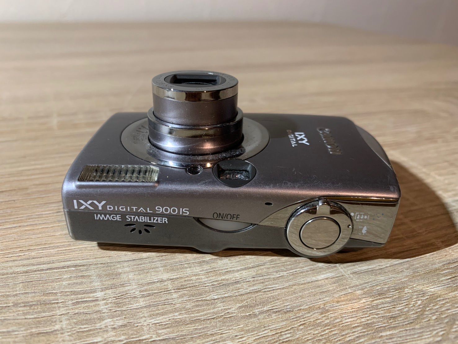7604 Canon IXY DIGITAL 900 IS シルバー デジカメ ジャンク品 - メルカリ