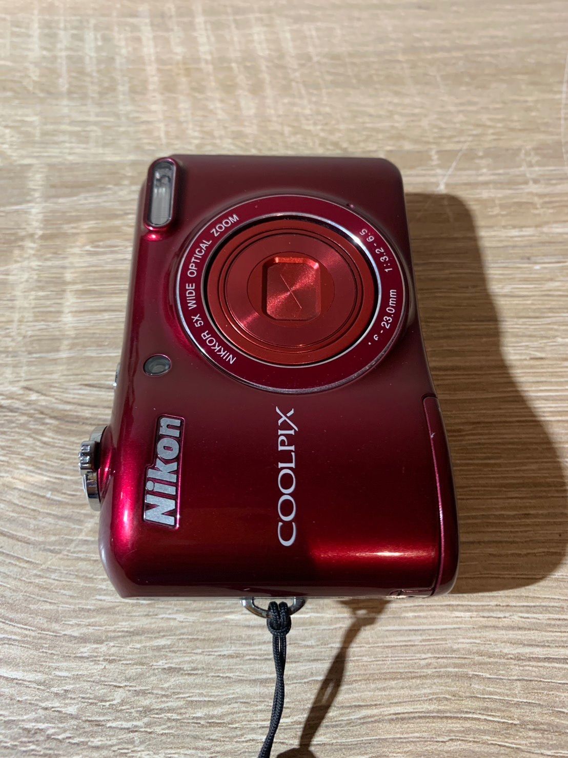 Nikon COOLPIX ワインレッド Nikon COOLPIX ワインレッド