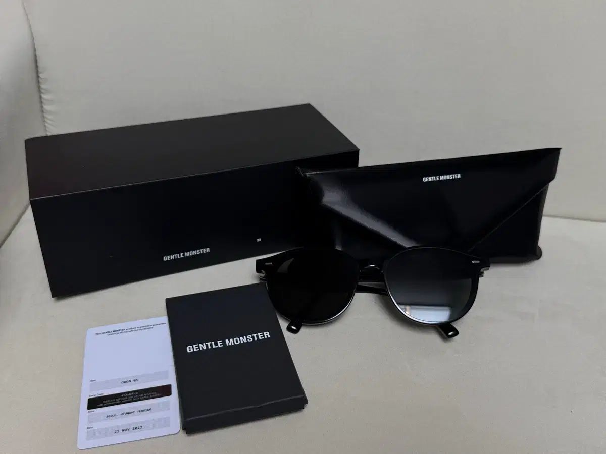 GENTLE MONSTER ジェントルモンスター オボン-01 ブラック サングラス フルセット