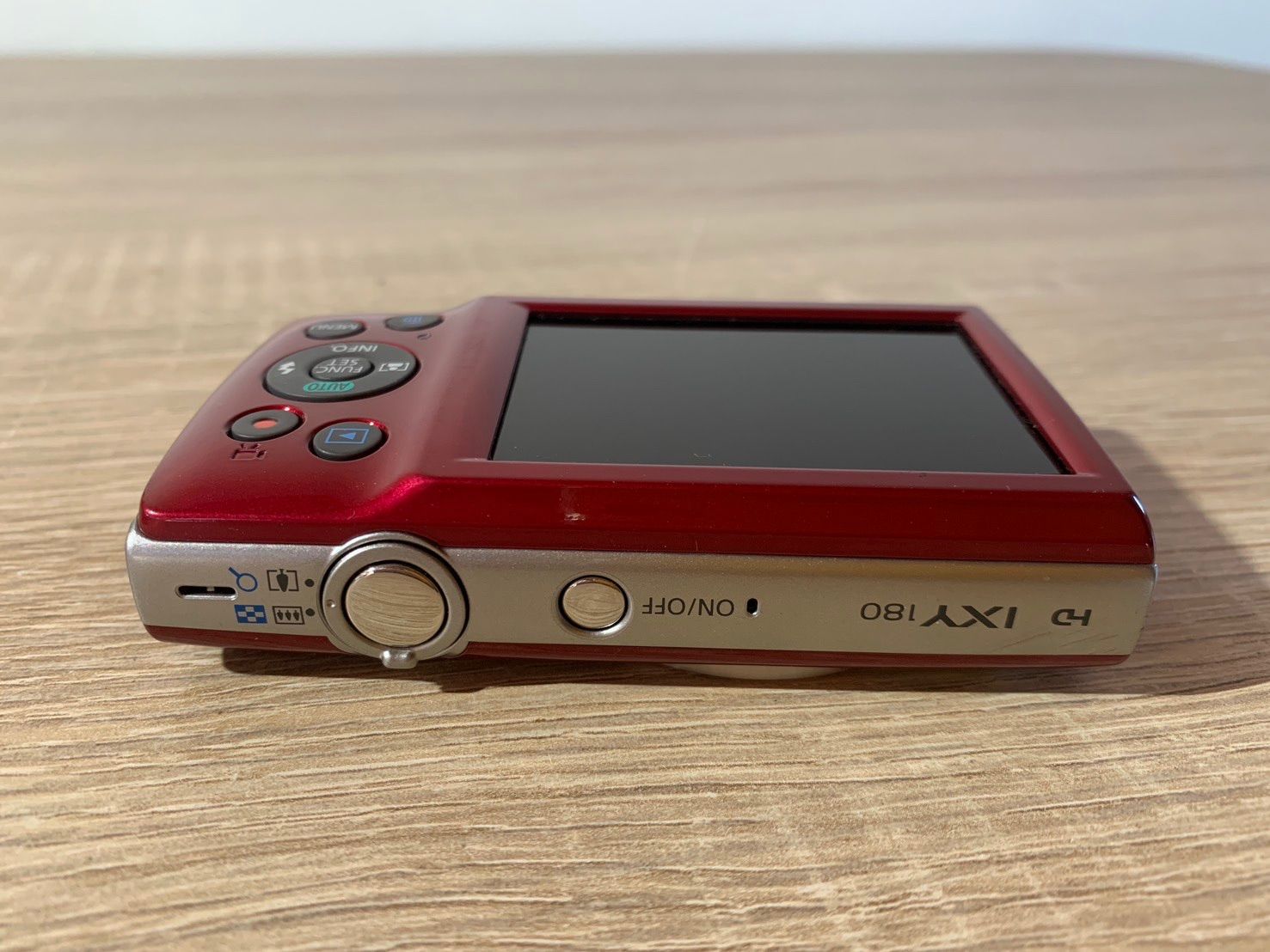 7621 Canon IXY 180 レッド デジカメ ジャンク品 - メルカリ