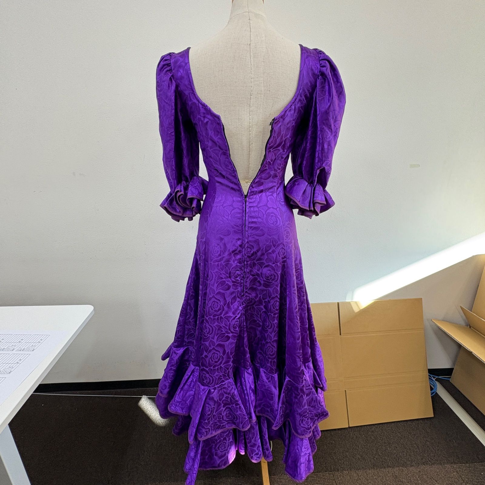 フラメンコ衣装 ドレス ワンピース 紫 フリル 薔薇