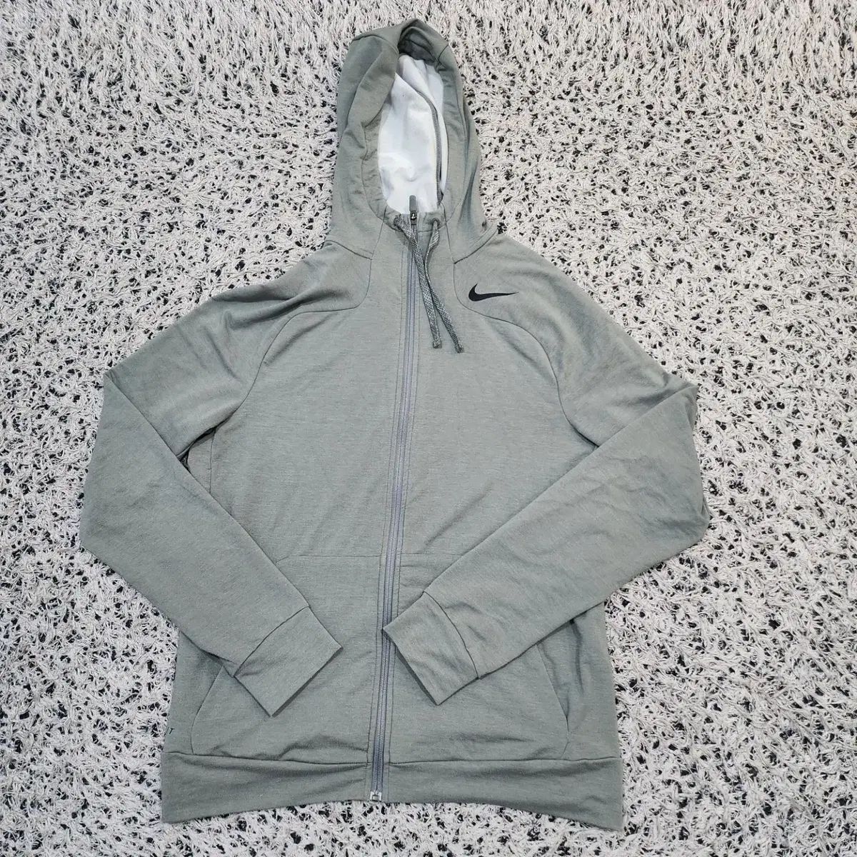 100 NIKE フードジップアップ (536)