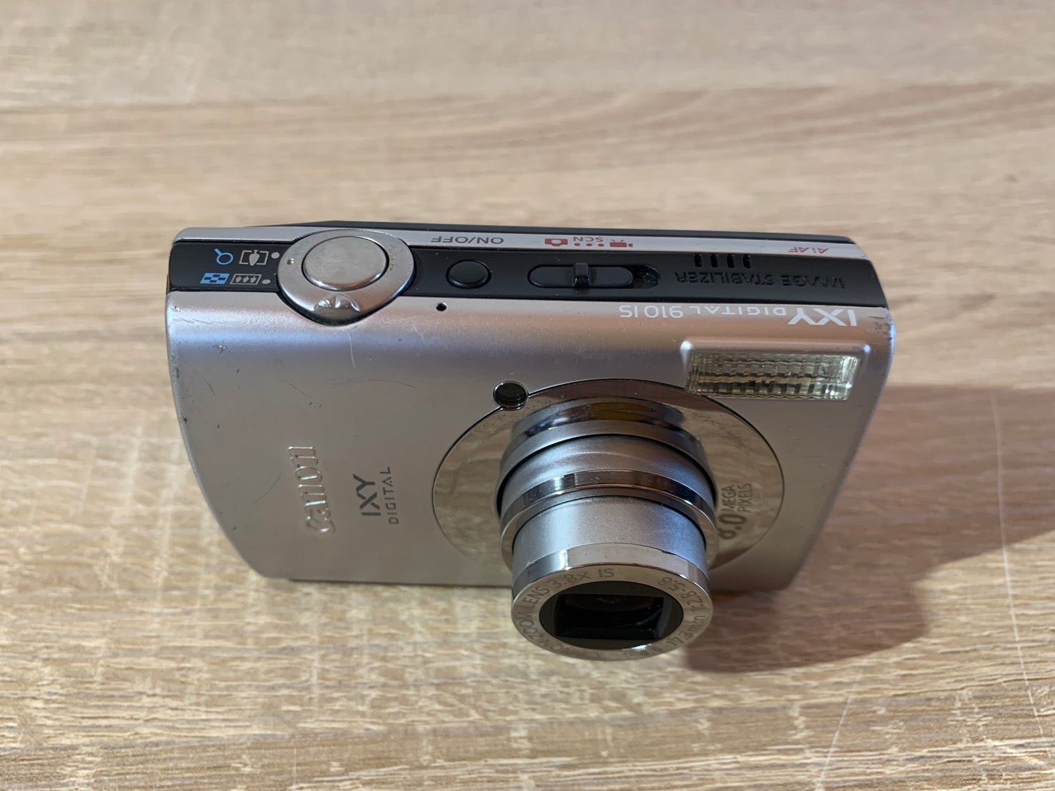 4590 Canon IXY 910IS シルバー デジカメ 4590 Canon IXY 910IS シルバー デジカメ 4590 Canon IXY 910IS