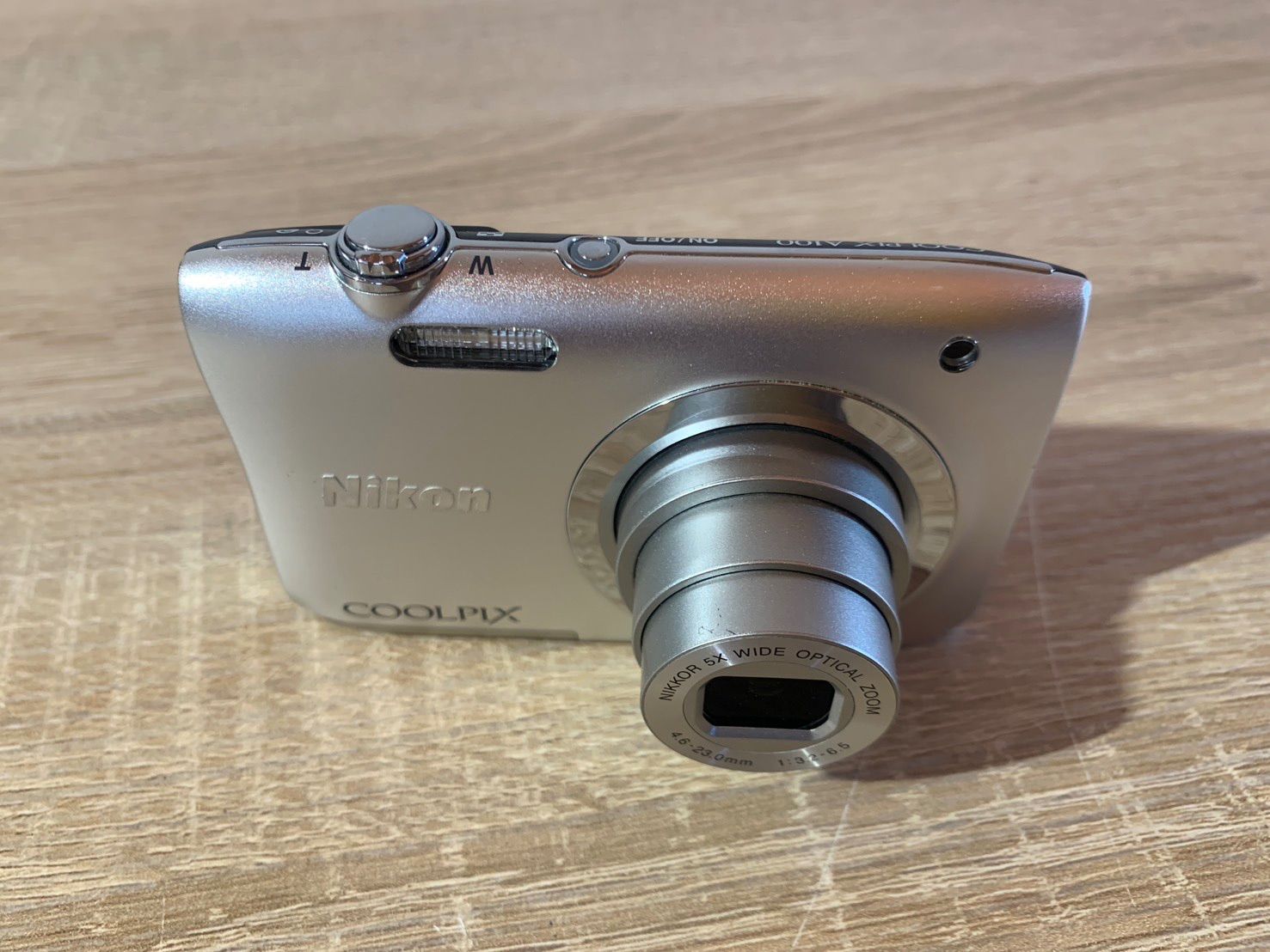 7626 Nikon COOLPIX A100 シルバー デジカメ ジャンク品 - メルカリ