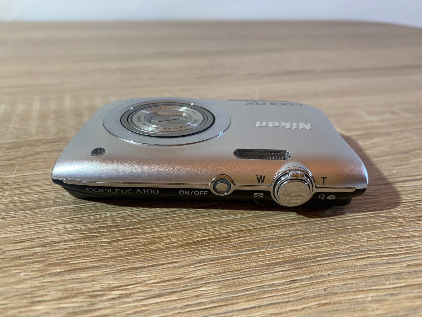 7626 Nikon COOLPIX A100 シルバー デジカメ ジャンク品 - メルカリ