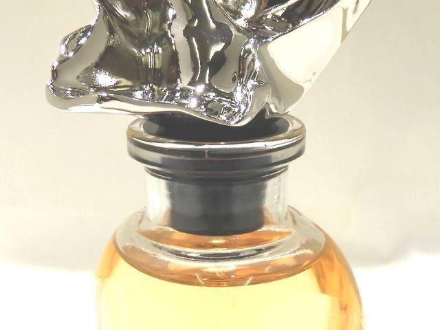 未使用品 ヴィトン コズミック クラウド パルファン 香水 100ml