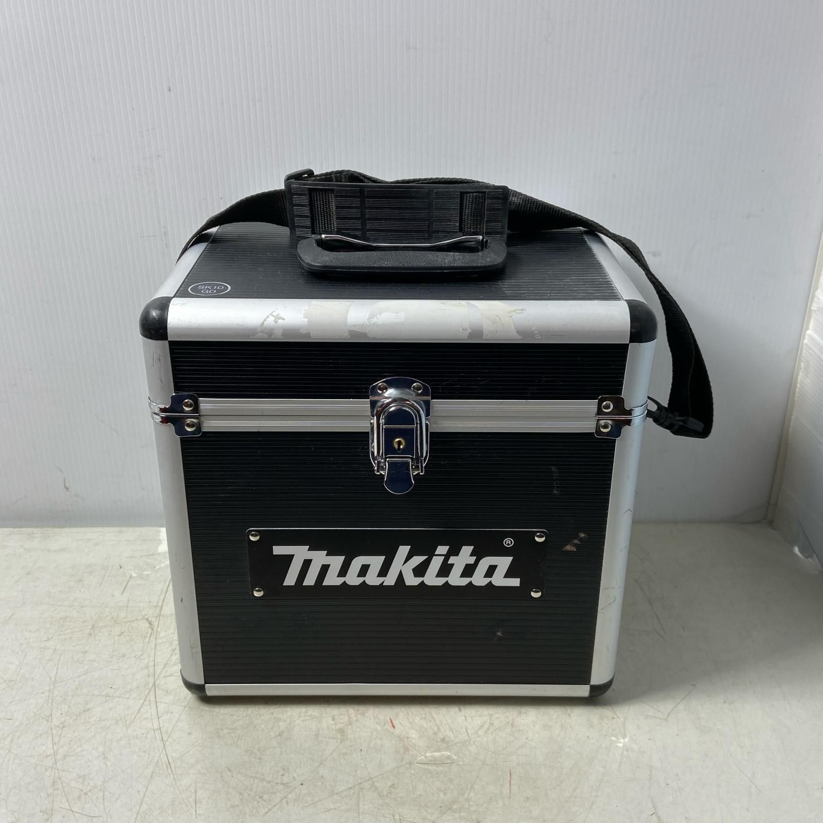 ΦΦMAKITA マキタ 10.8 V 充電式屋内 屋外兼用墨出し器 SK 10 GD ブルー