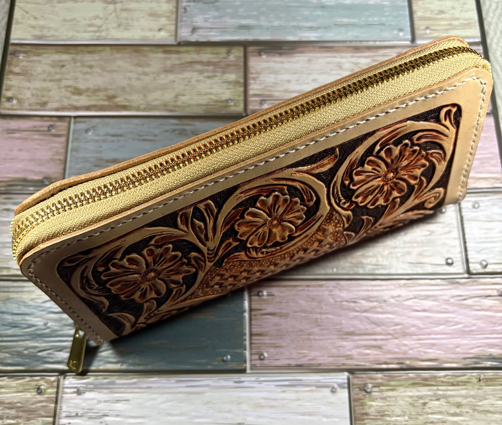 ファスナー付きロングウォレット シェリダンスタイル