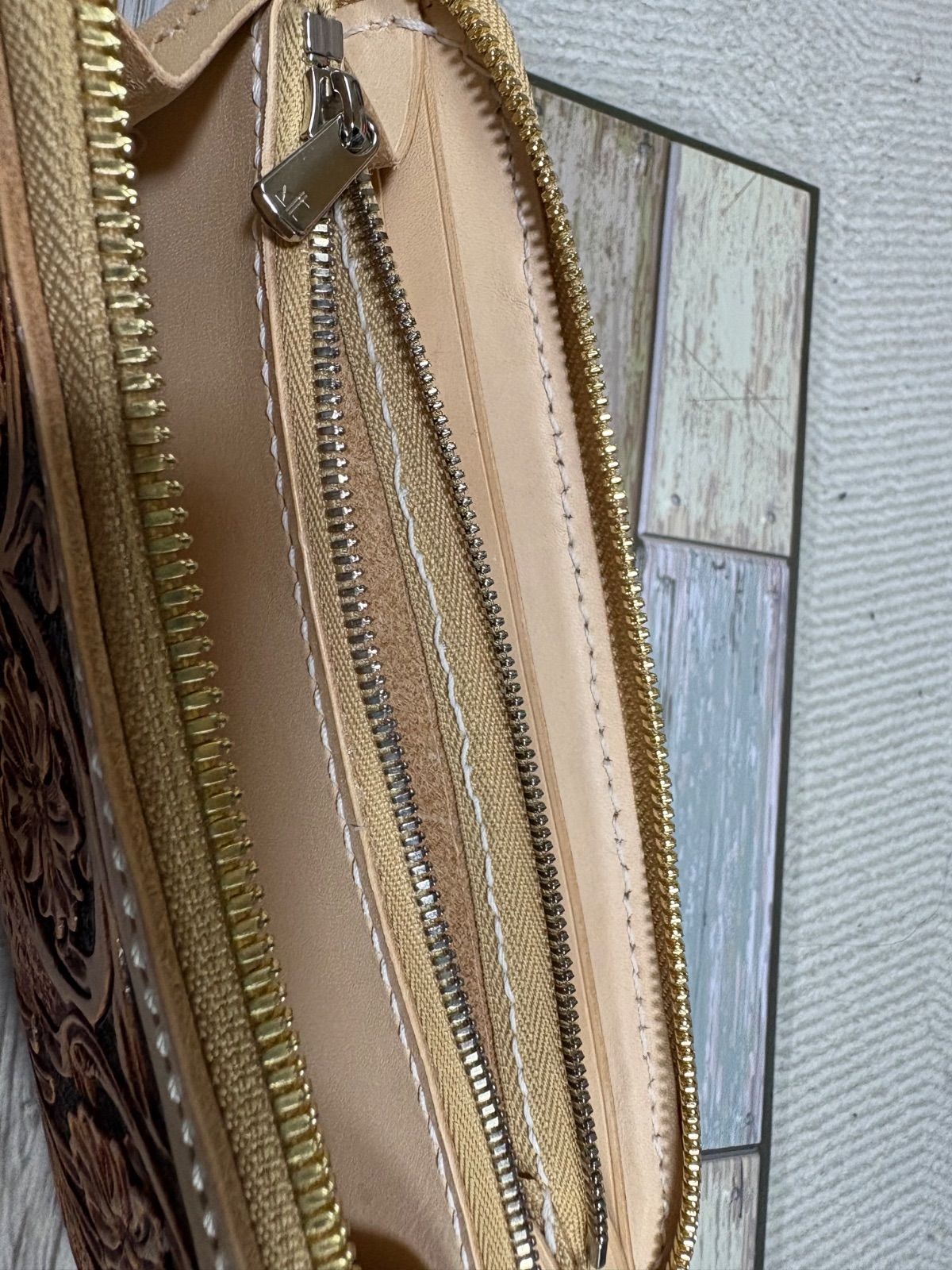 ファスナー付きロングウォレット シェリダンスタイル