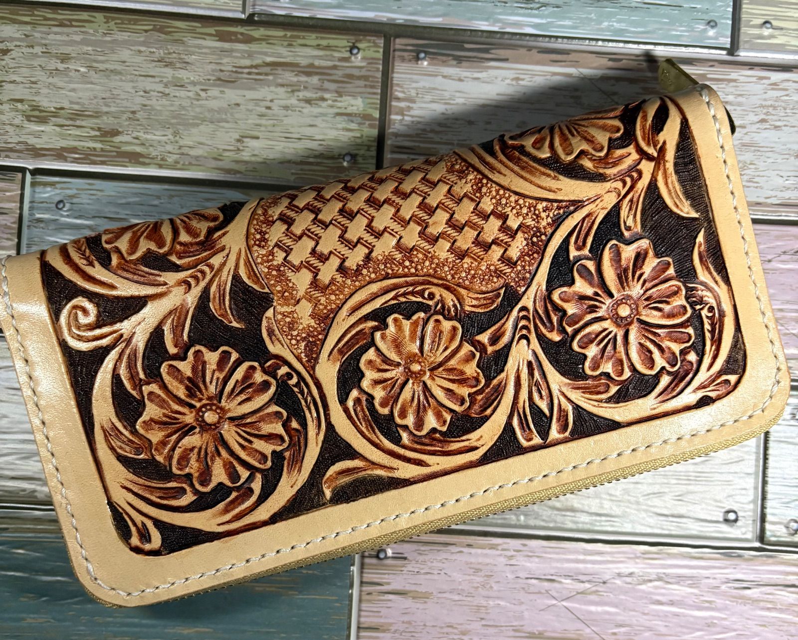 ファスナー付きロングウォレット シェリダンスタイル