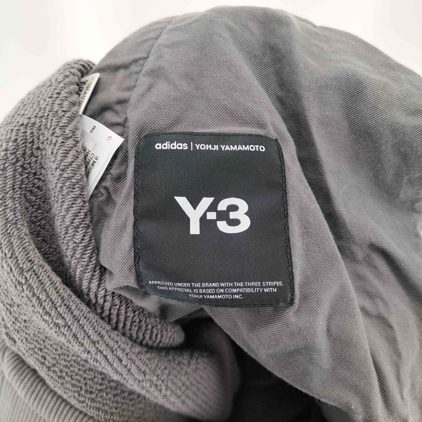 ワイスリー Y-3 25AW Y-3 CUFFED TRACK PANT メンズ JPN：S - メルカリ