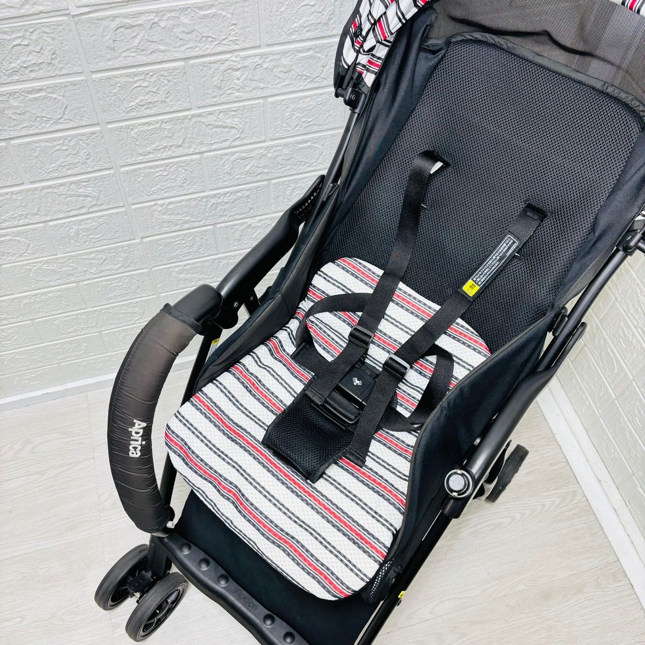 即決 美品 アップリカ Aprica マジカルエアークッションAB アウトドア