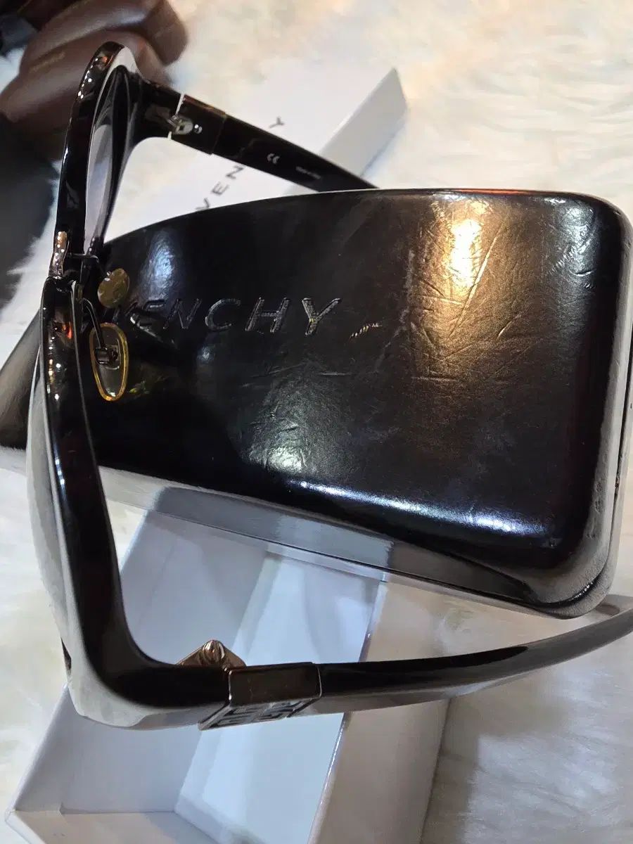  ジバンシィ サングラス ブラック フルセット サングラス 小物