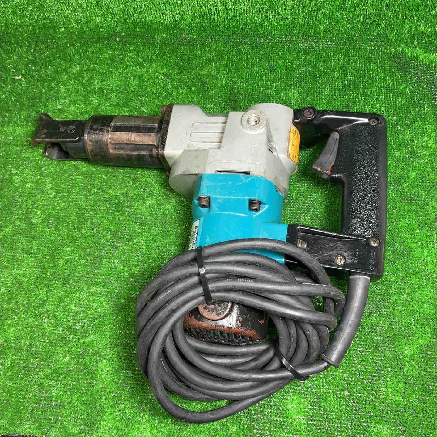 マキタ(makita) ハンマドリル HR3520【藤沢店】 【公式通販】
