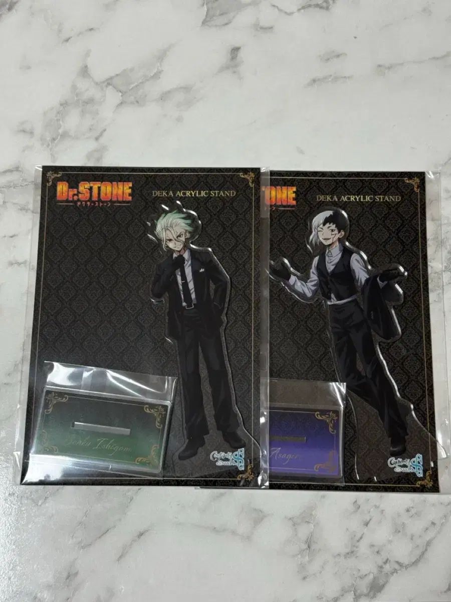 ドクターストーン ジャンプフェスタ JF ブラック スーツ アクリルスタンド 千空 ゲン