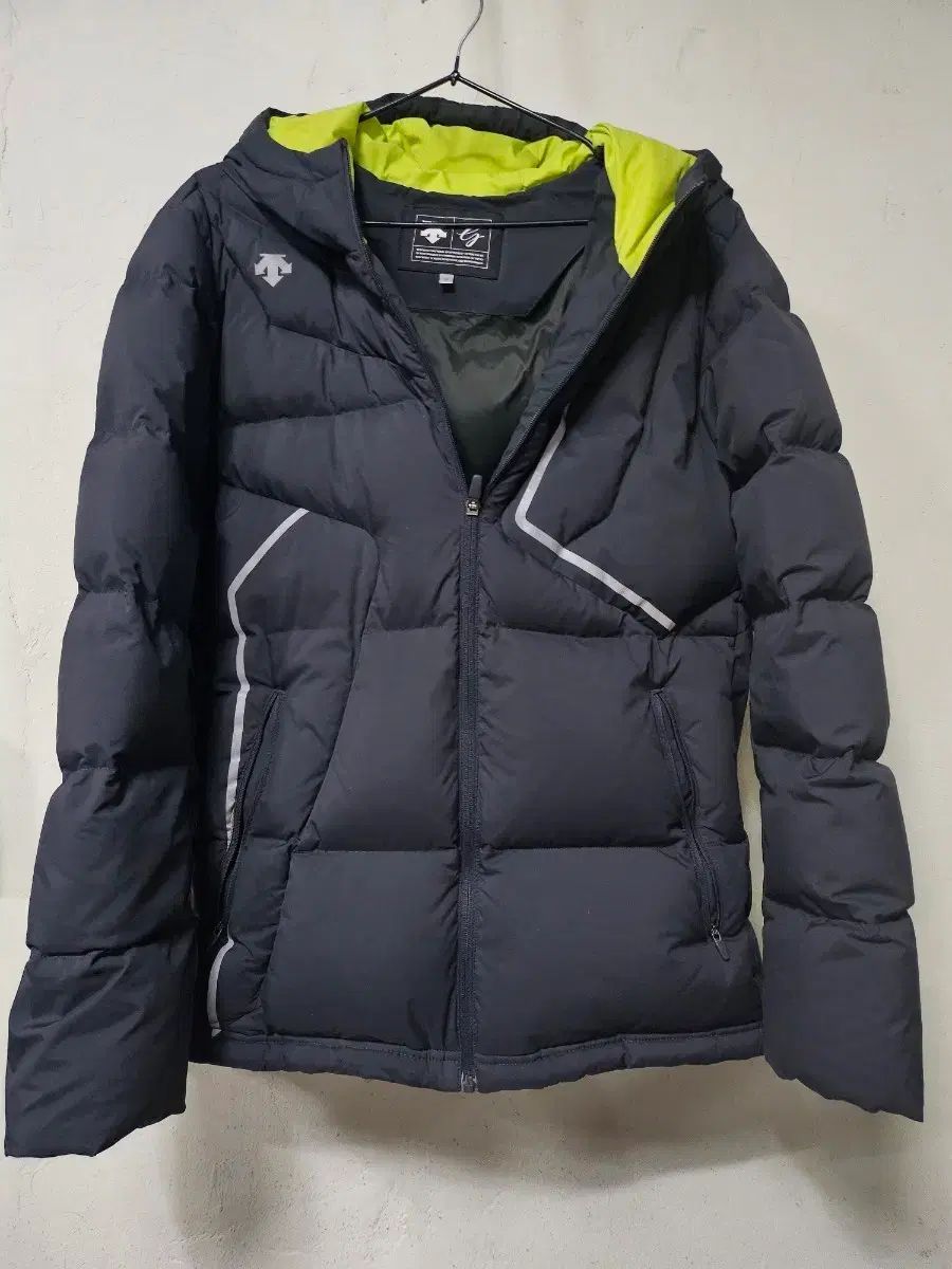 デサント フード ダウン パディング ブラック