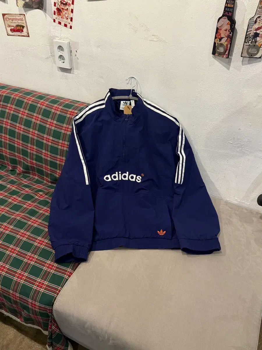 アディダス アーク ウーブン トラックジャージ ネイビー