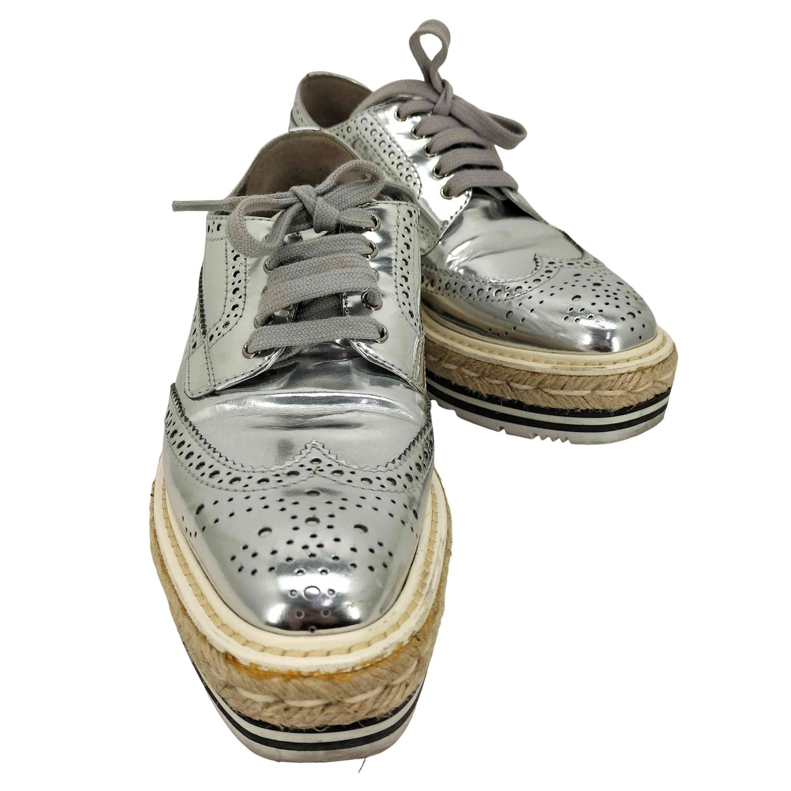 プラダ PRADA シルバー メタリック ウイングチップ シューズ レディース 35 1|2