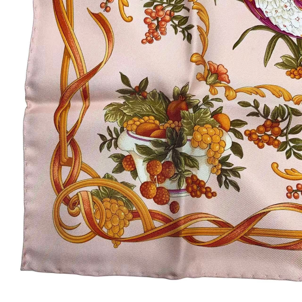 極美品 Salvatore Ferragamo サルバトーレ フェラガモ シルク スカーフ