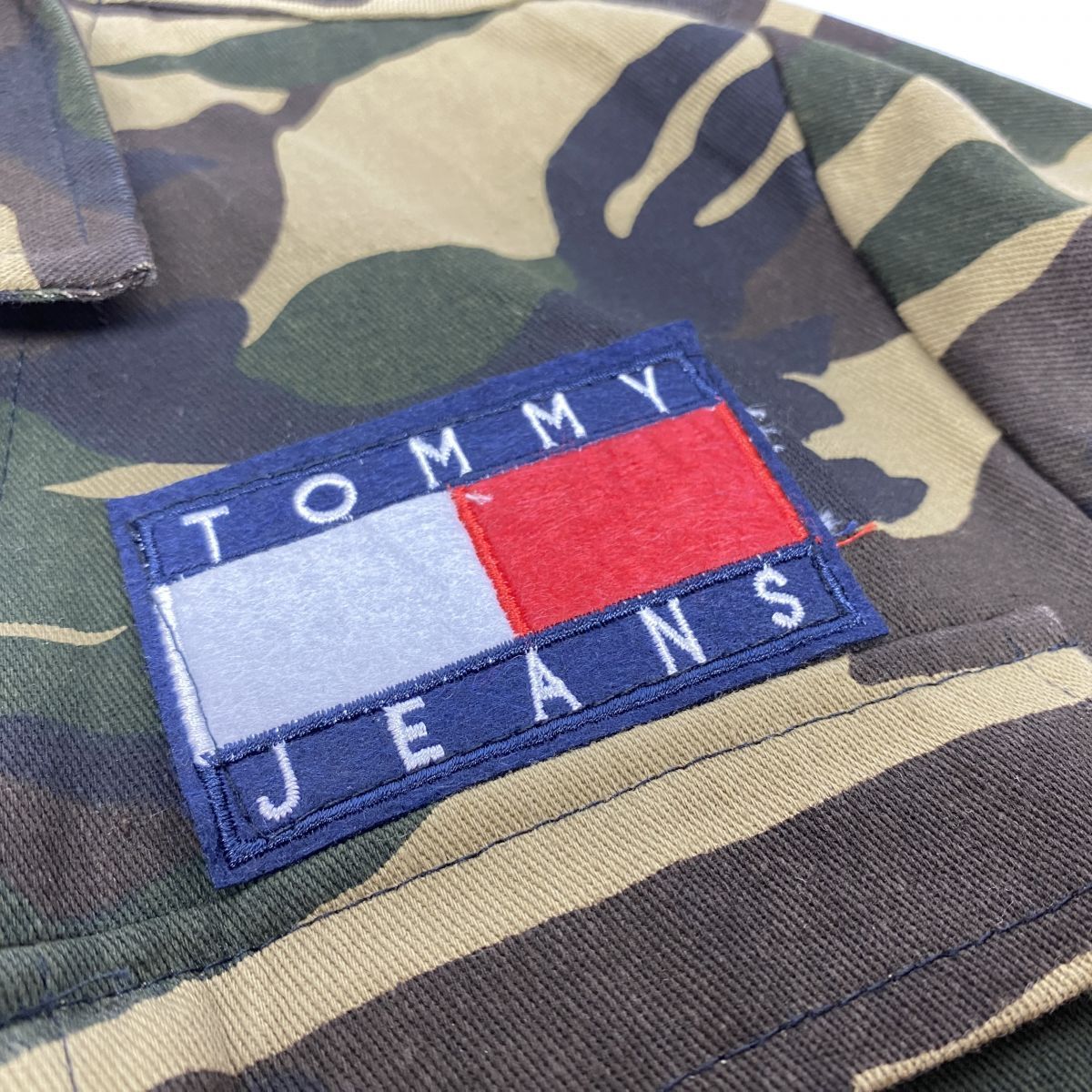TOMMY HILFIGER トミー ヒルフィガー 迷彩 カモフラ柄 ミリタリー 