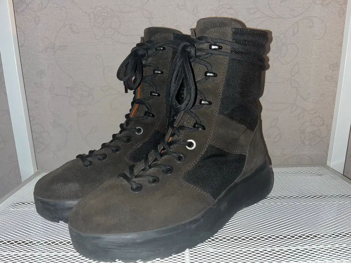 イージー シーズン3 ミリタリー ブーツ オニキス YOUTH IN THE SHADE Ver.