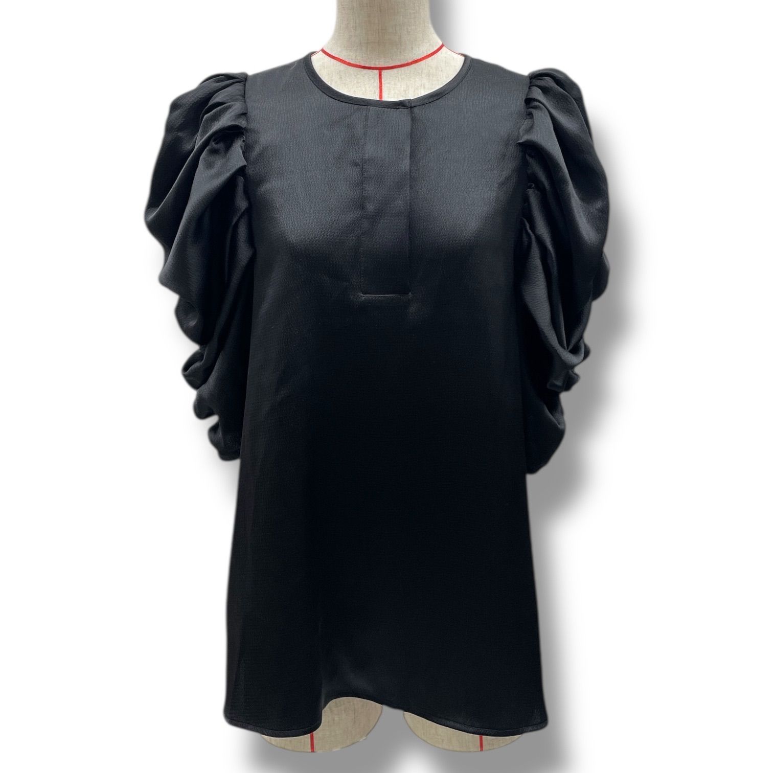 Mewl ミュール ボリュームパフスリーブブラウス サテン パワーショルダー 五分袖 光沢 トップス M 251-13115 黒 ブラック フリーサイズ レディース 春 夏 ゴーゴー 1 No.1453