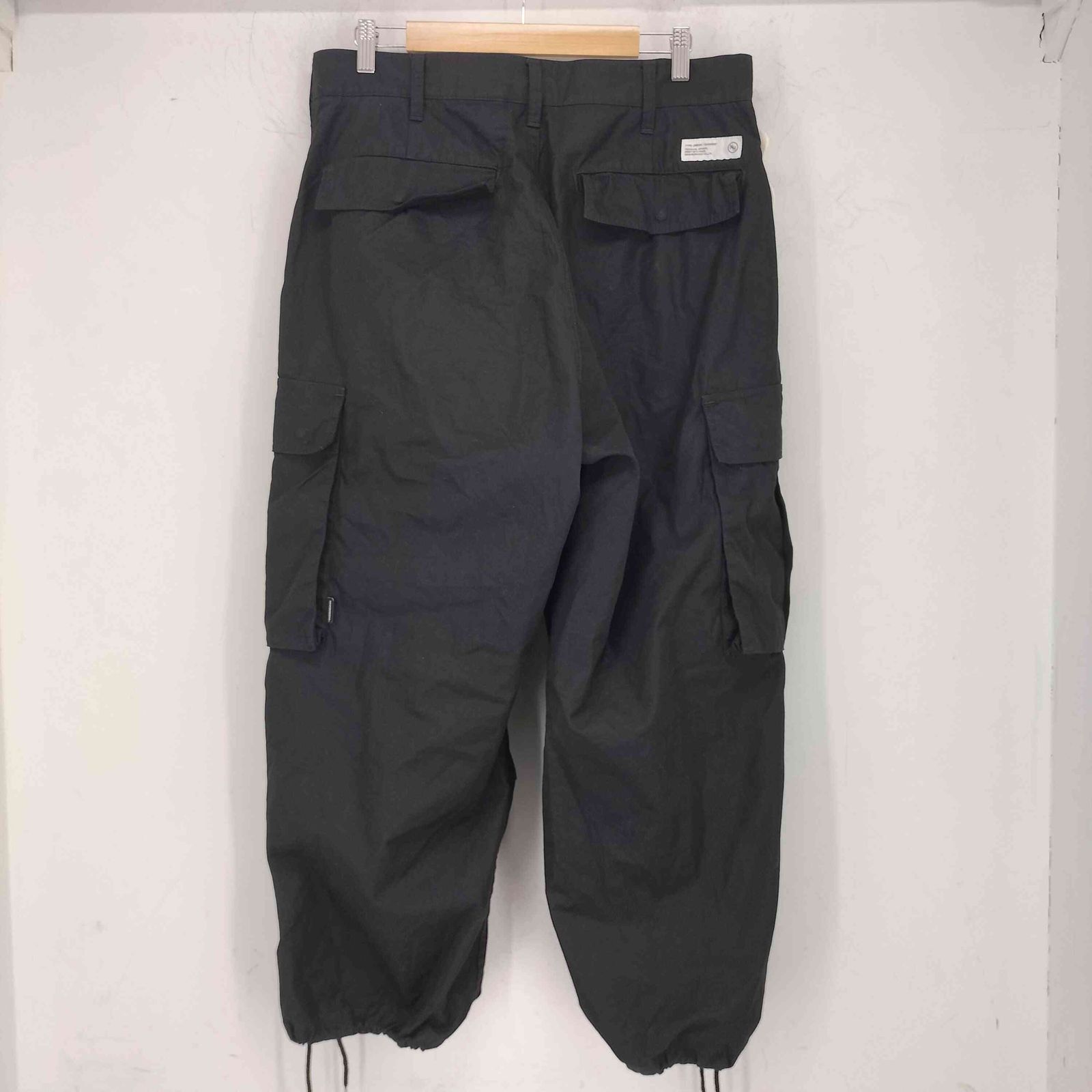 ネイバーフッド NEIGHBORHOOD WIDE CARGO PANTS メンズ JPN：M - メルカリ