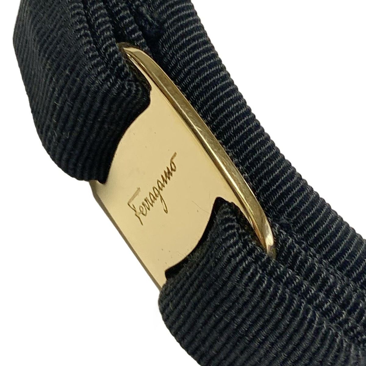 Ferragamo フェラガモ　カチューシャ 黒　ブラック　ゴールド 楽天市場】【新春クリアランスSALE☆全品P5倍＆最大2万円クリアランス