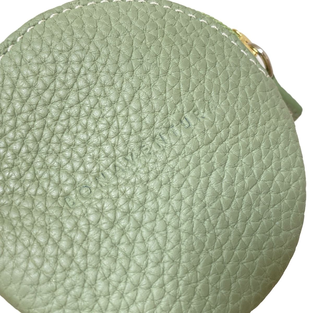 ライトグリーン レザー