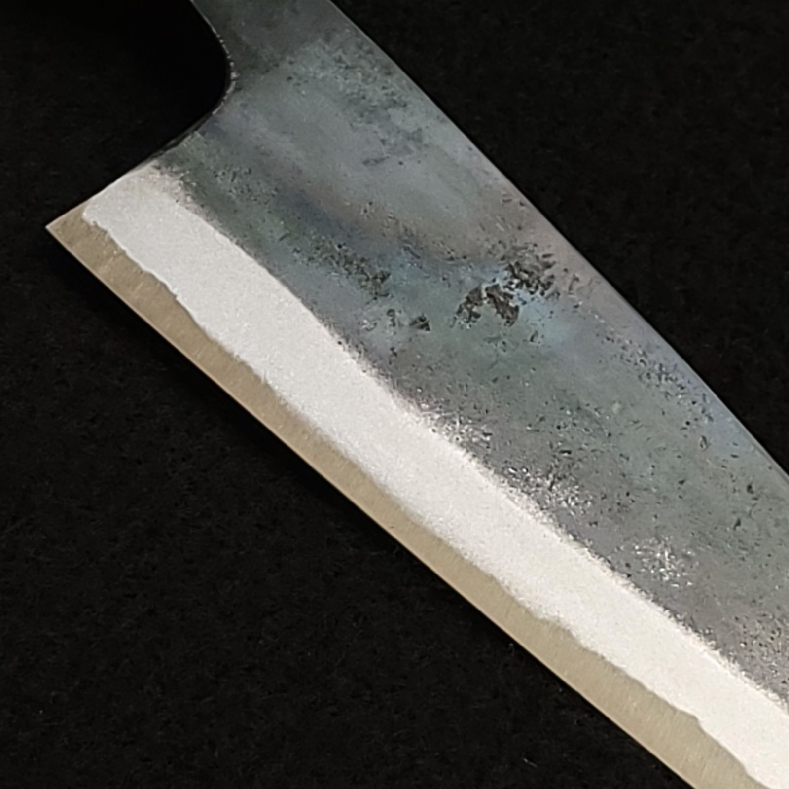 白紙1号 黒打 菜切（万能）包丁 165㎜ #1329 焼柄 月光作 【公式通販】