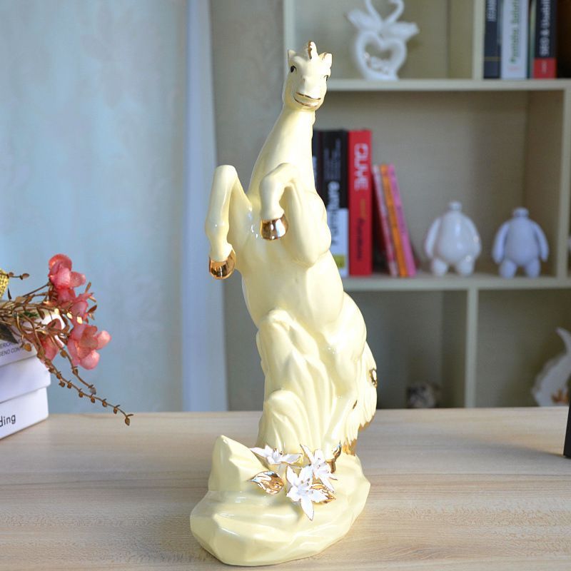  置物 オブジェ ガーデンオーナメント ウマ うま 馬 干支 ホワイト 屋外 屋内 室内 インテリア 玄関 リビング ダイニング 装飾 庭 ガーデニング 装飾 ガーデン 樹脂 可愛い ギフト インテリア用品 贈り物 雑貨 棚装飾 卓上装飾 置物 インテリア小物
