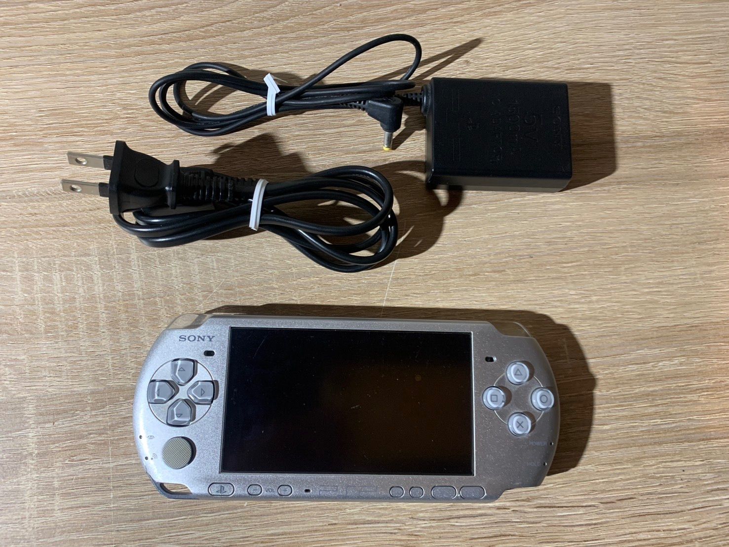 7639 PlayStation ポータブル PSP 3000 ミスティックシルバー