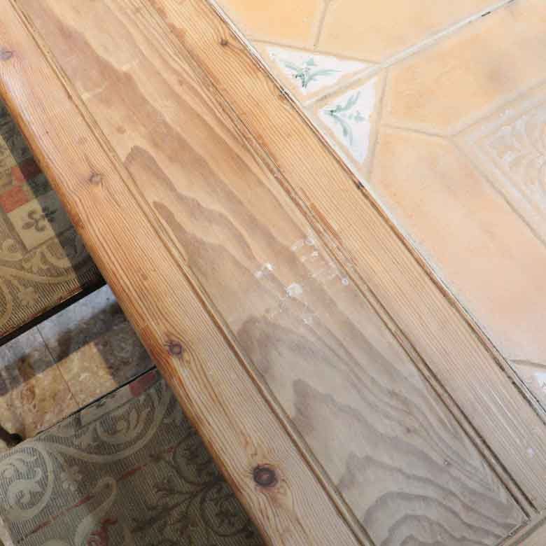 タイルトップ オールドパイン ダイニングテーブル ヴィンテージ タイルトップ オールドパイン ダイニングテーブル ヴィンテージ タイル