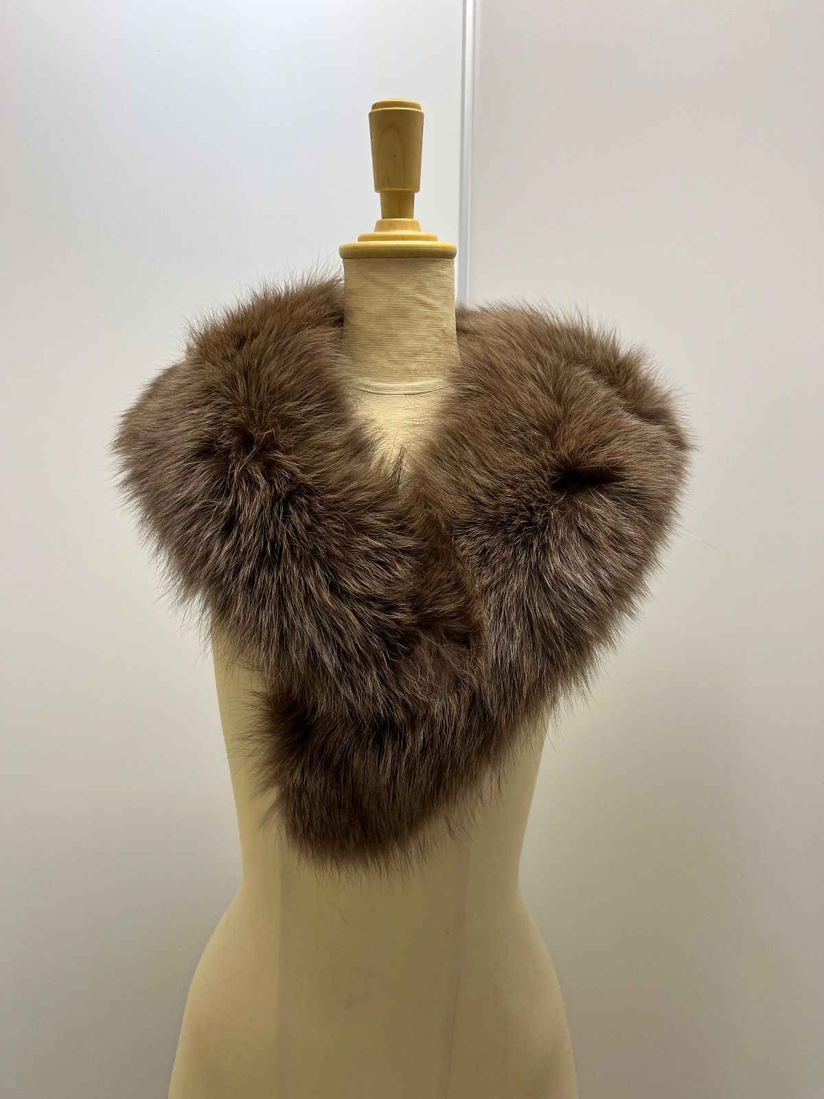 SAGA FOX フォックスファーショール 毛皮 C26011033 - メルカリ