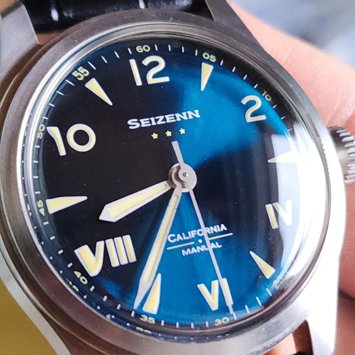 マイクロブランド MERKUR 手動 メンズ時計