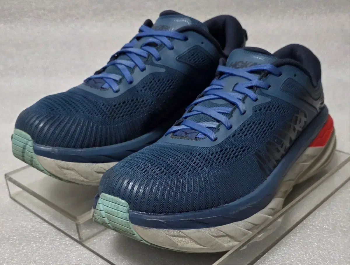 ホカオネオネ HOKA ONE BONDI 7 WIDE ランニングシューズ カジュアルシューズ 275