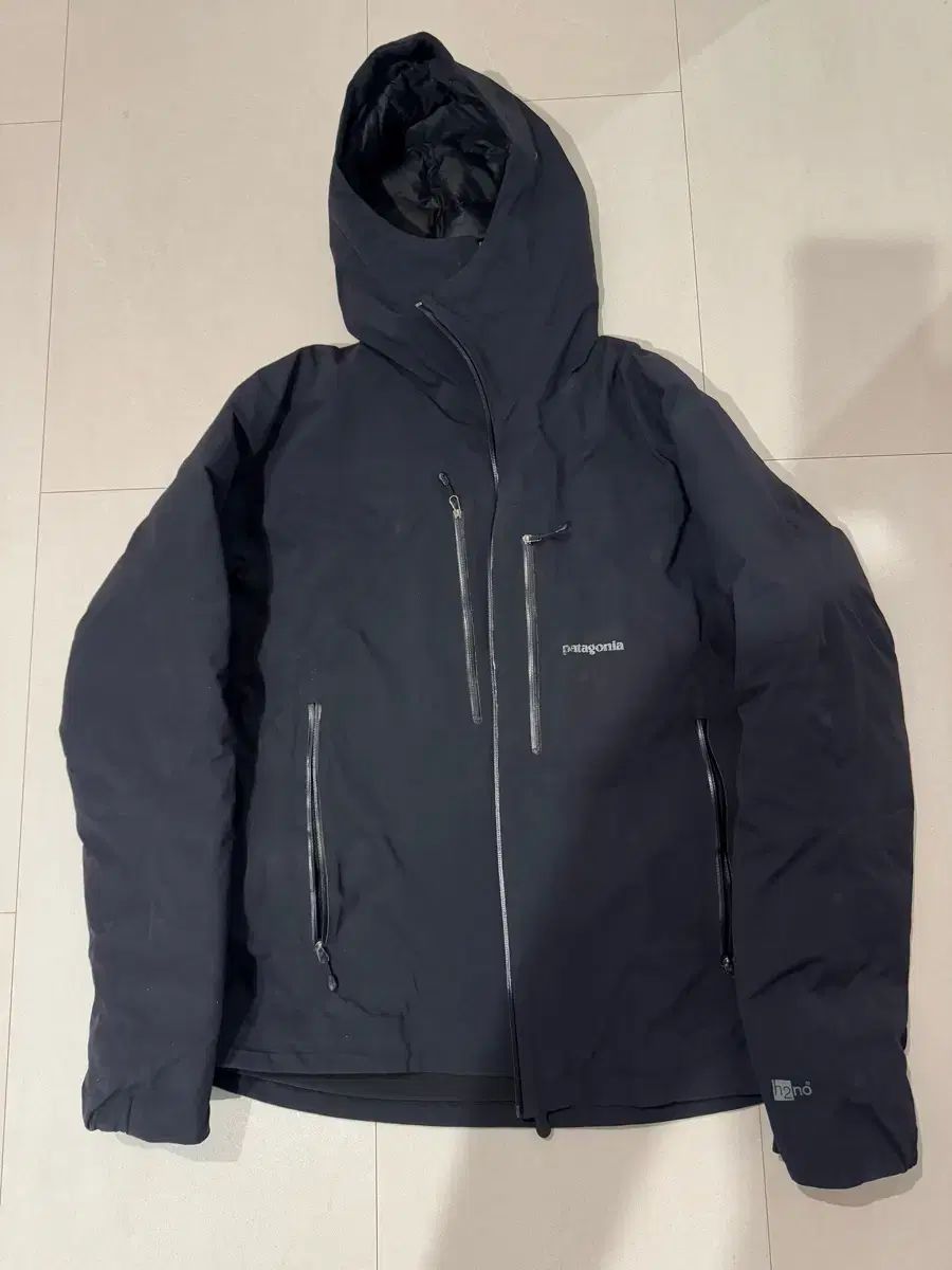 パタゴニア スノウ ダウン ジャケット
