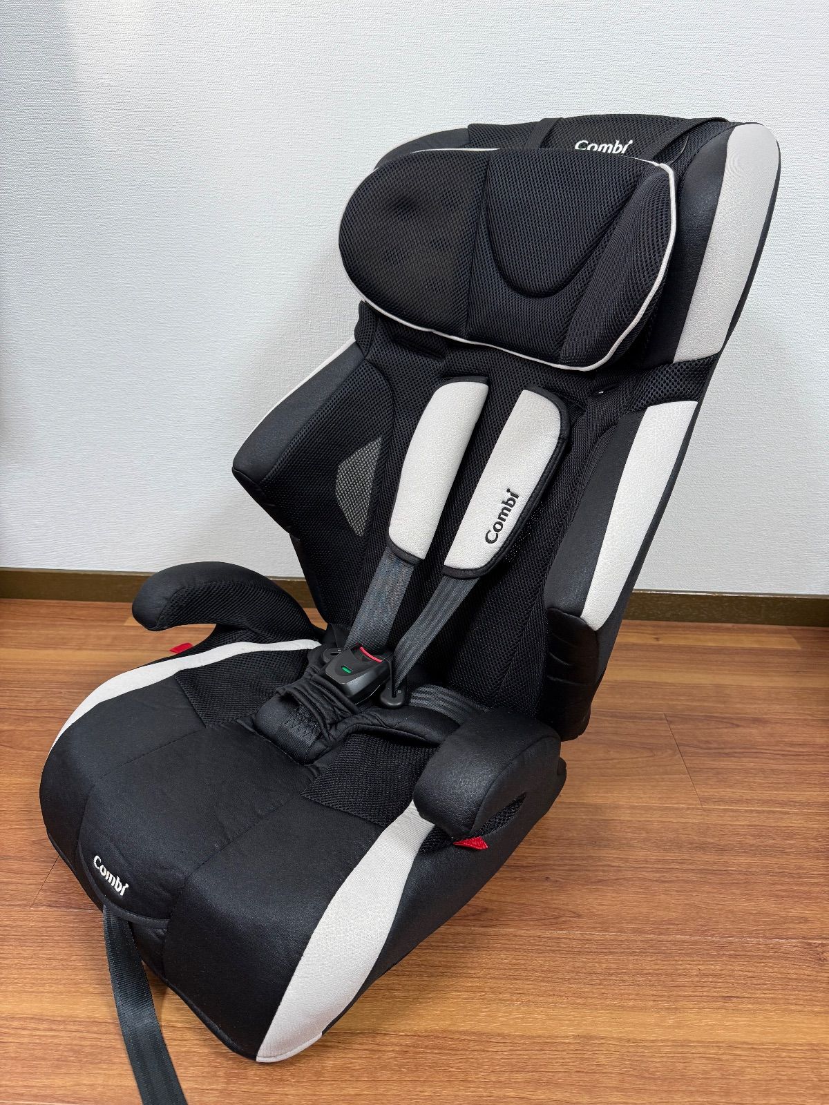 Combi】チャイルドシート ジョイトリップ エッグショック S GG トリノ